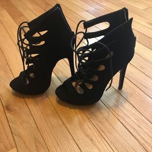 Beautiful black heels
